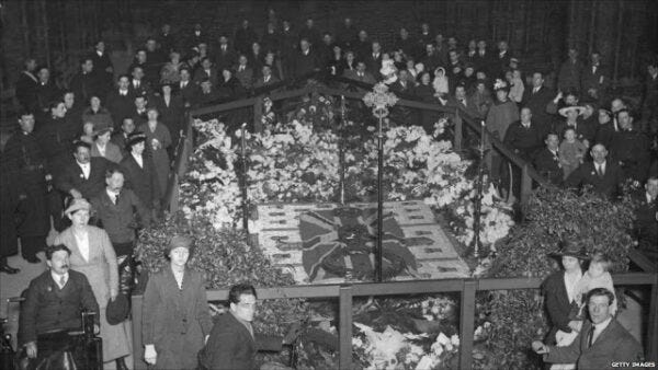 The ceremony to seal the grave of the unknown warrior in Westminster Abbey