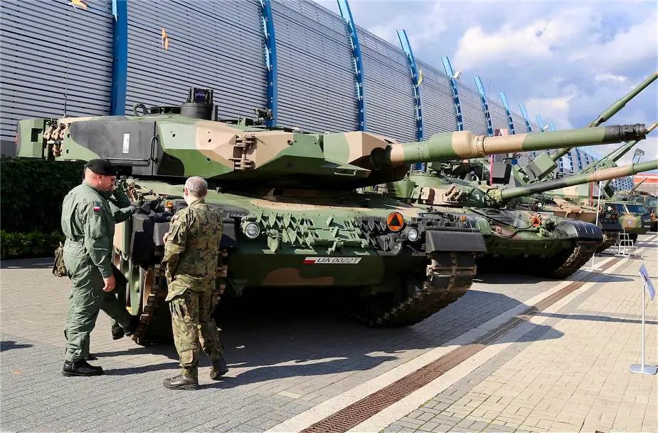 MSPO 2020: Polish army unveils Leopard 2PL tank MBT modernized version ...